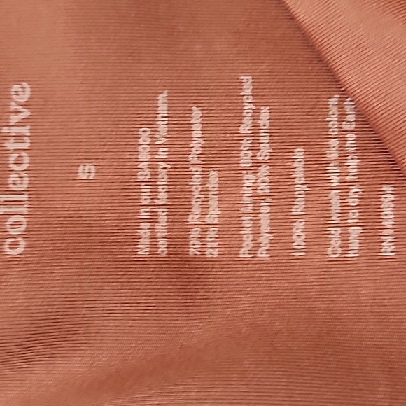 Girlfriend Collective Terra Compressive Pocket Legging Size Small Peach/… - Picture 3 of 7